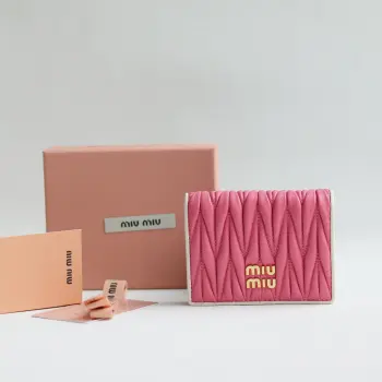 5MV204  新版本口袋小包 钱夹 高仿缪缪钱包