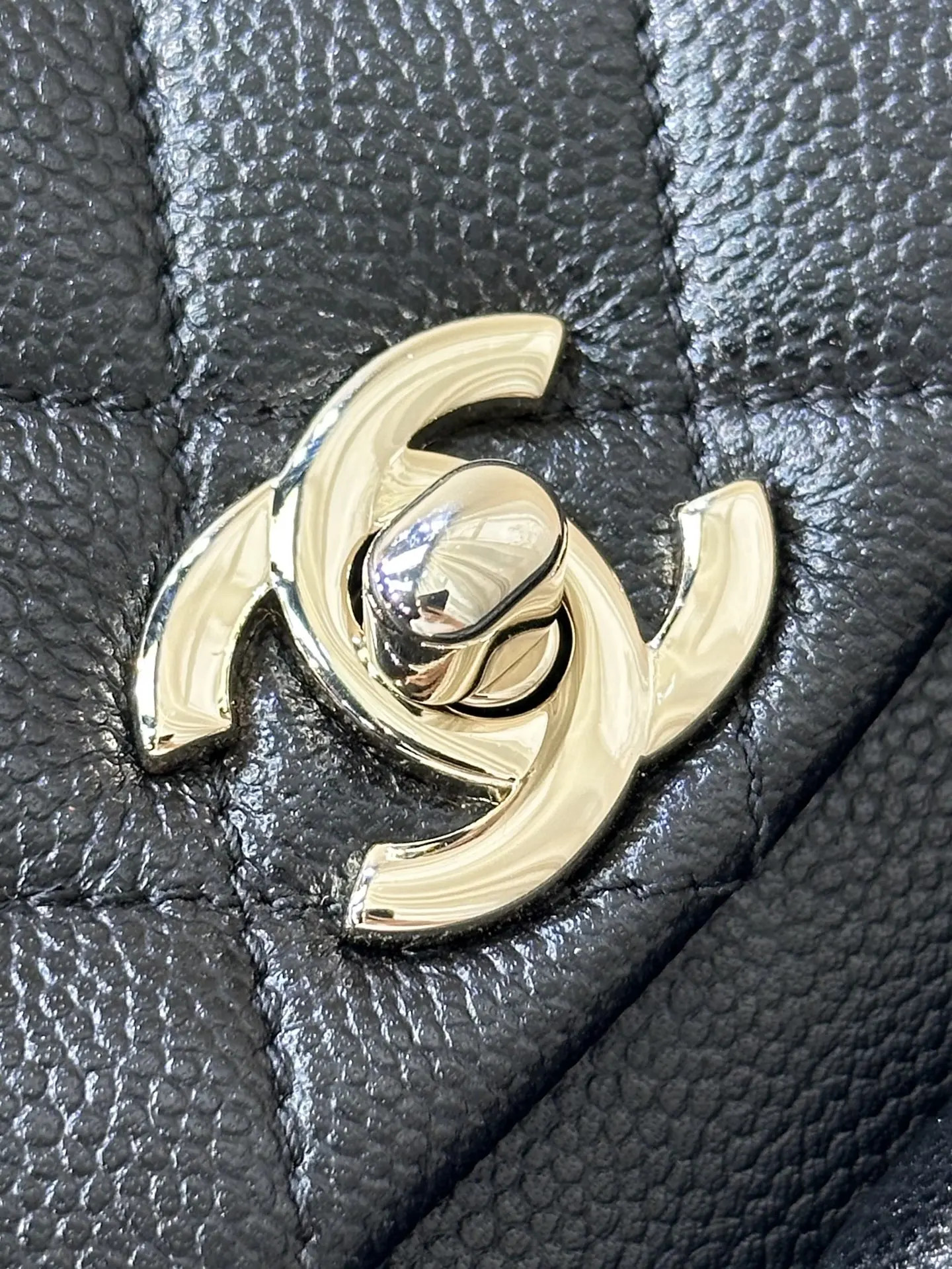 香奈儿 4398  特级全钢双肩包  双肩包 