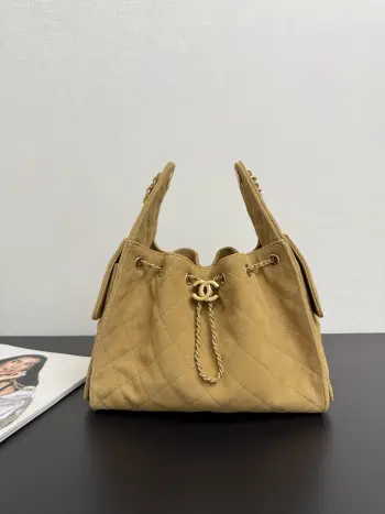 99442 小袋子水桶包 女士斜挎包 高仿香奈儿女包