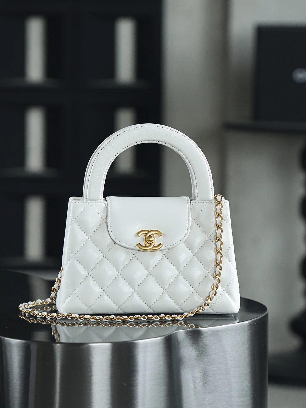 Chanel Large Premium Vintage Bag Women s Crossbody Bag