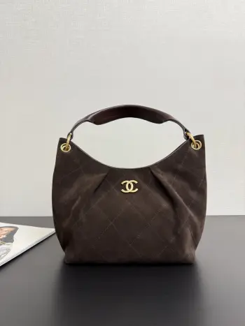 99531 Early Spring Chain Hippie Women s Crossbody Bag Replica Chanel womens bags