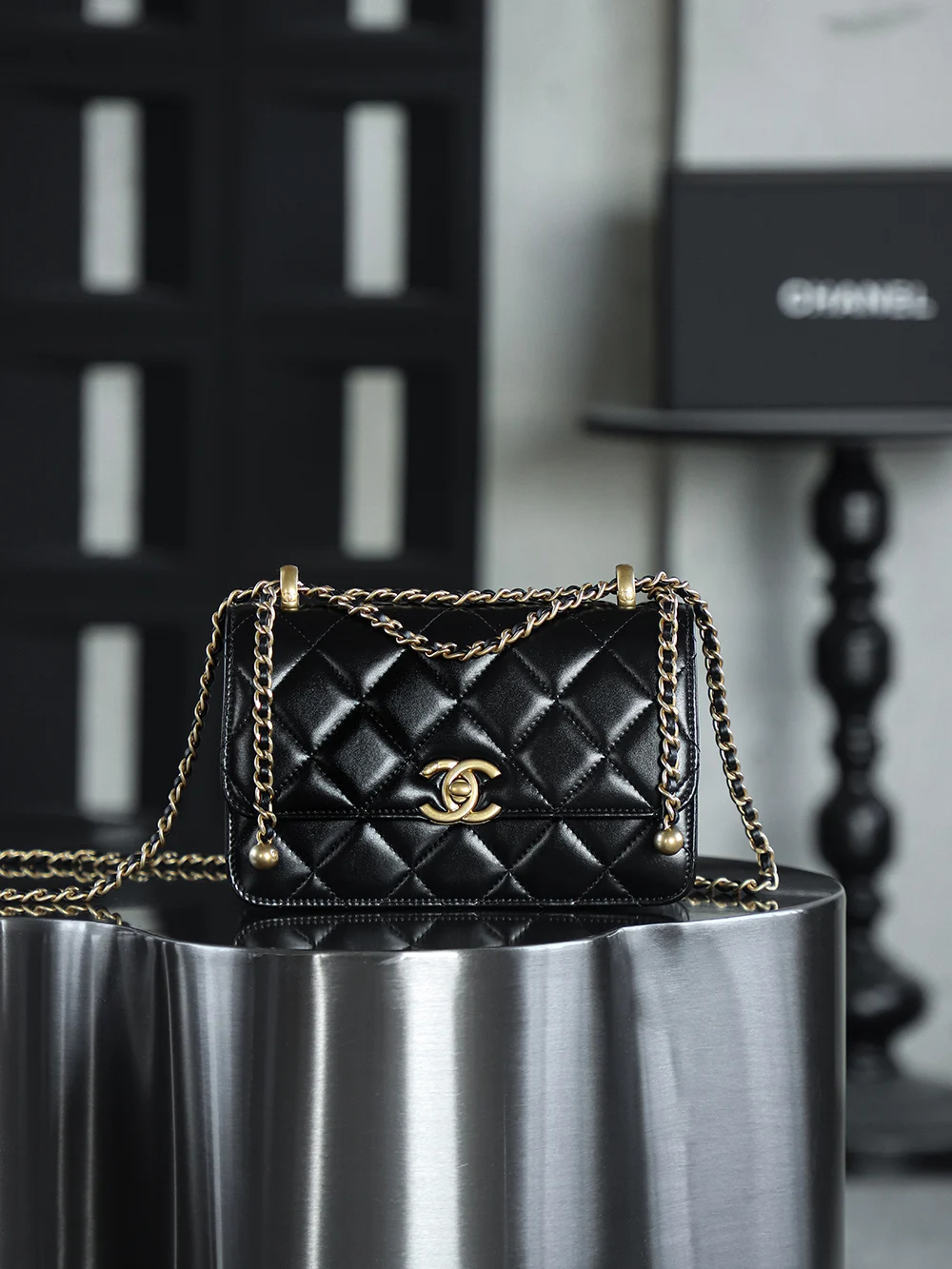 Chanel Large Premium All-Steel Hardware Double Gold Bead Bag Women s Crossbody Bag