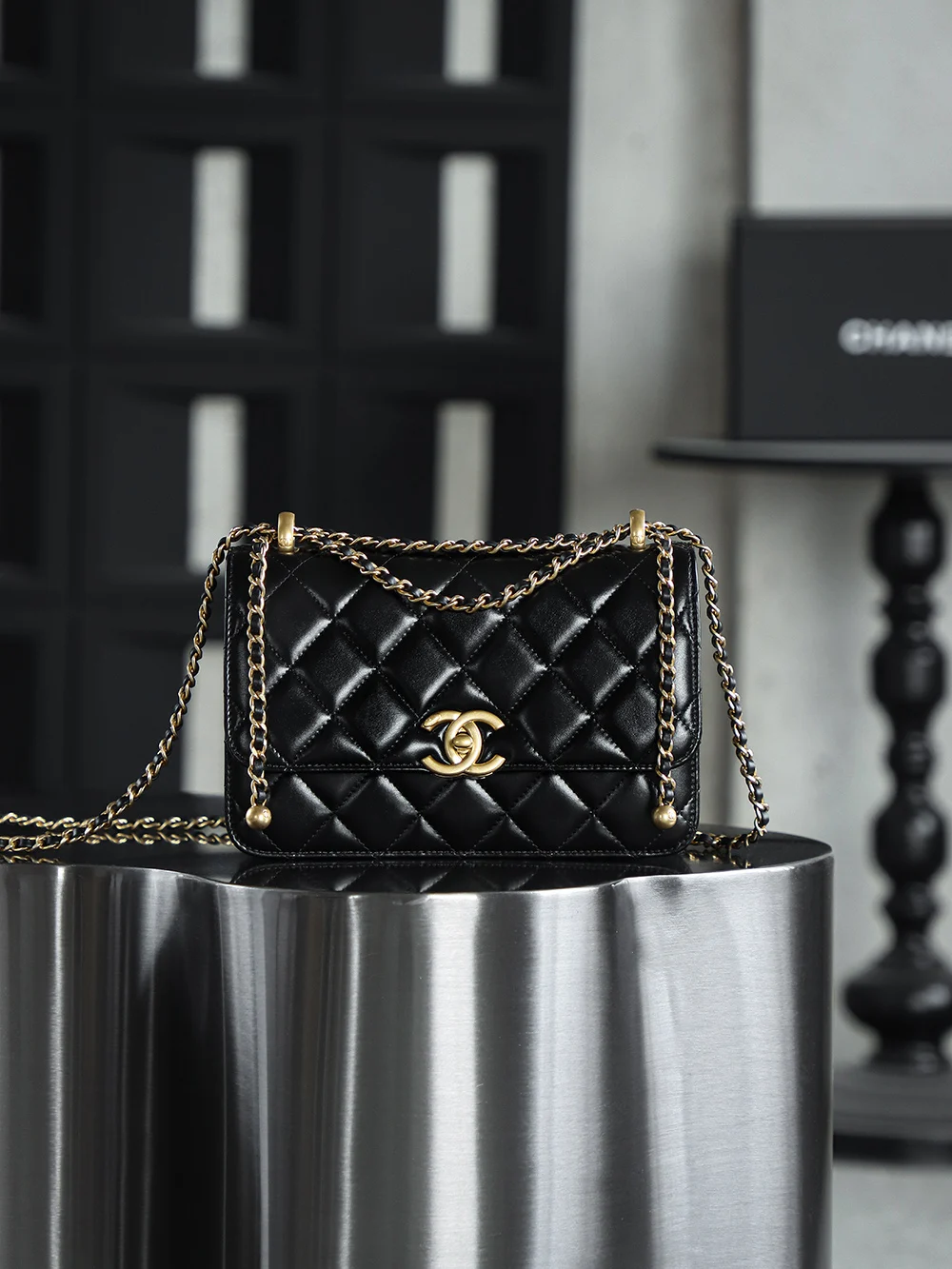 Chanel Large Premium Vintage Bag Women s Crossbody Bag