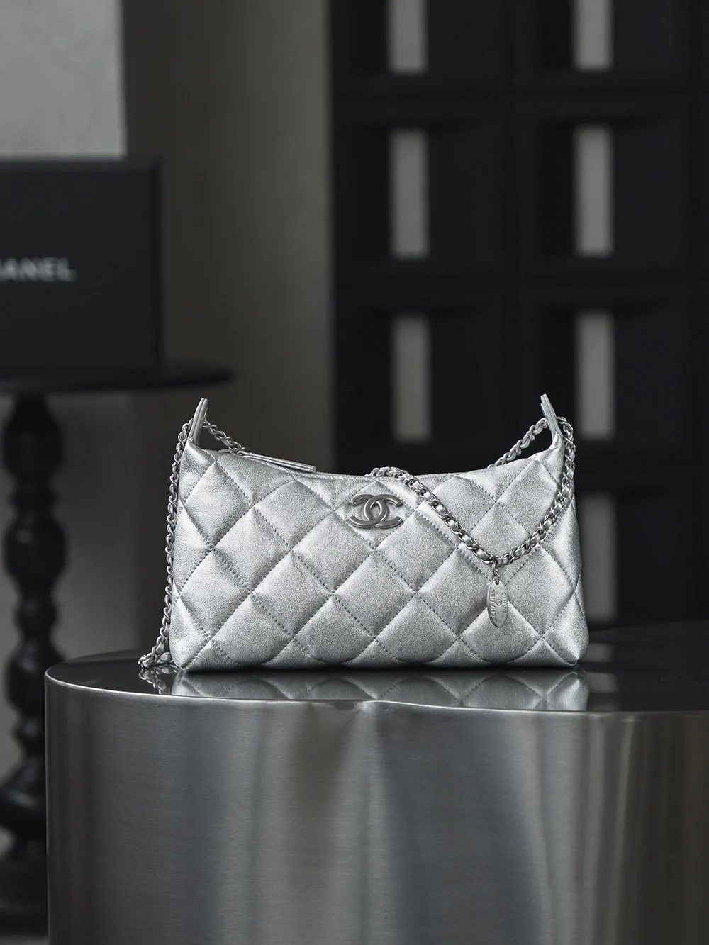 Chanel Underarm dumpling bag women s crossbody bag Chanel Underarm dumpling bag women s crossbody bag