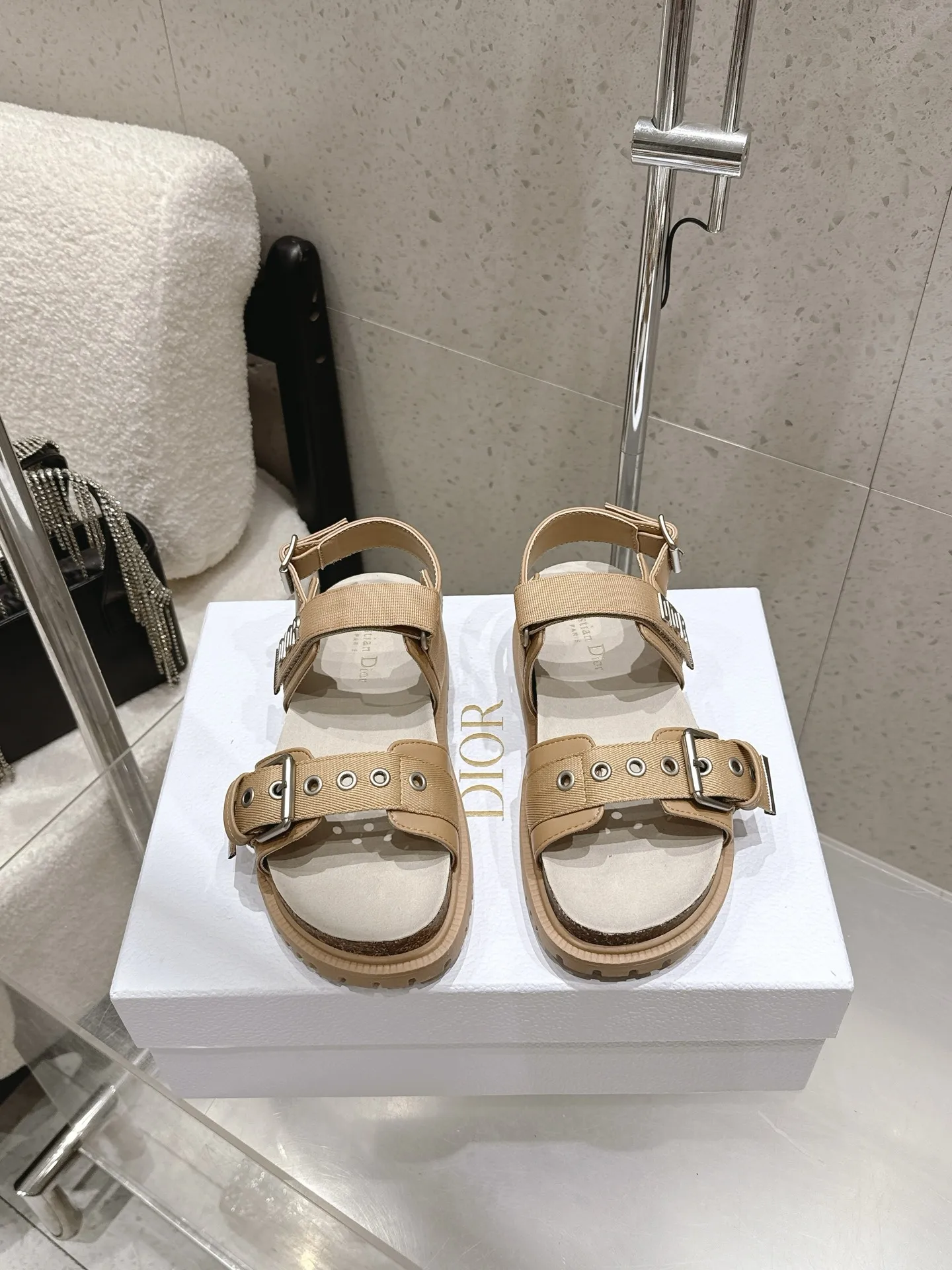 Dior Early spring new style sandals slippers women s sandals Dior Early spring new style sandals slippers women s sandals