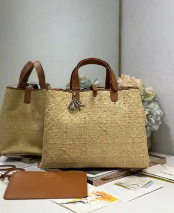 1188 Vertical Weave Handbag Women s Crossbody Bag Replica Dior womens bags