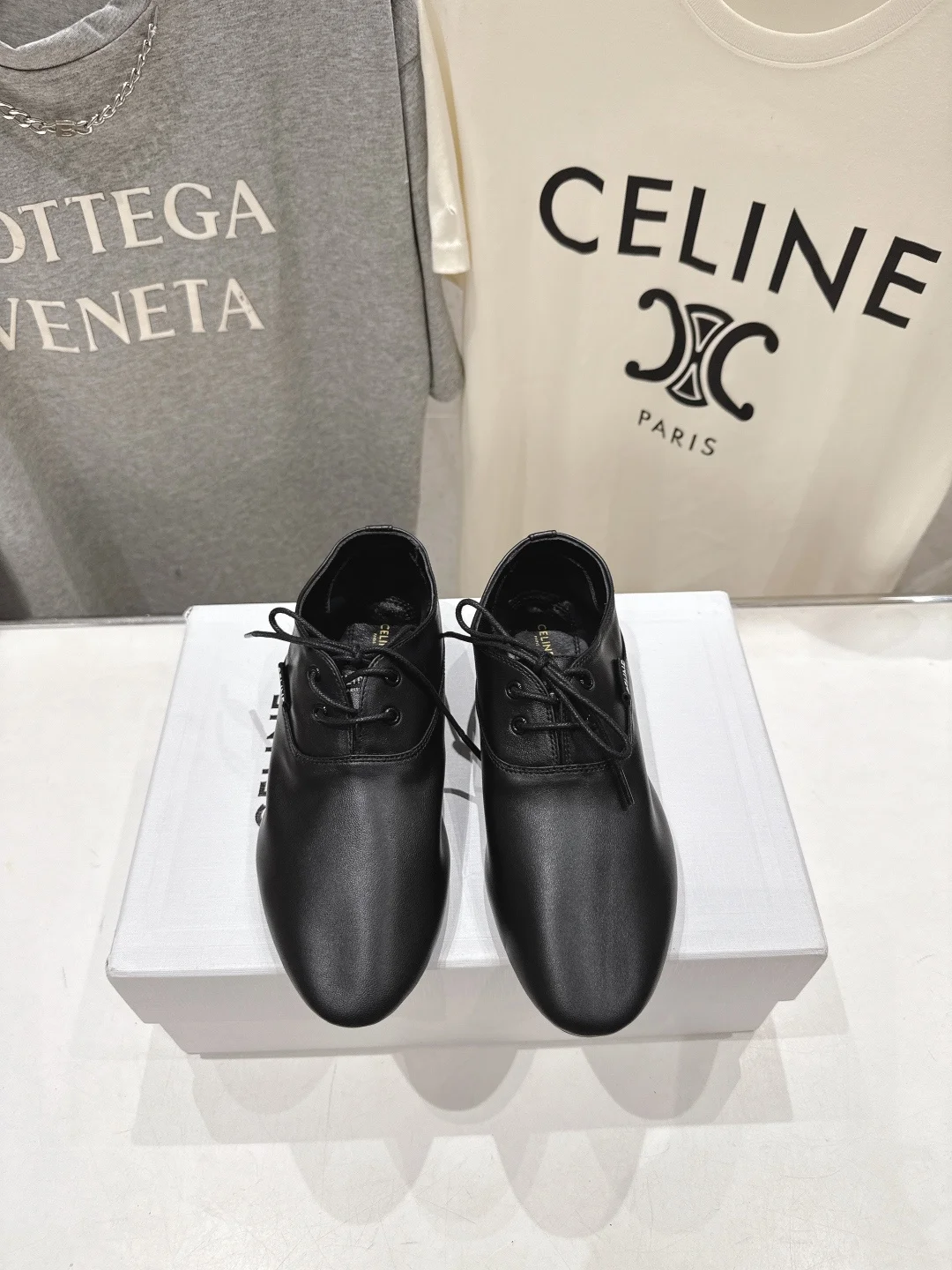 Celine Retro lace-up casual loafers flat shoes women s casual shoes