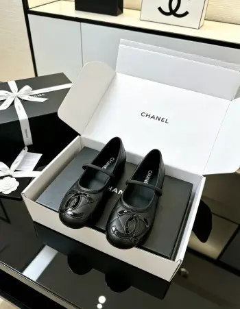 Black and White Kangpeng Shoes Women s Casual Shoes Replica Chanel Womens Casual and Sneakers