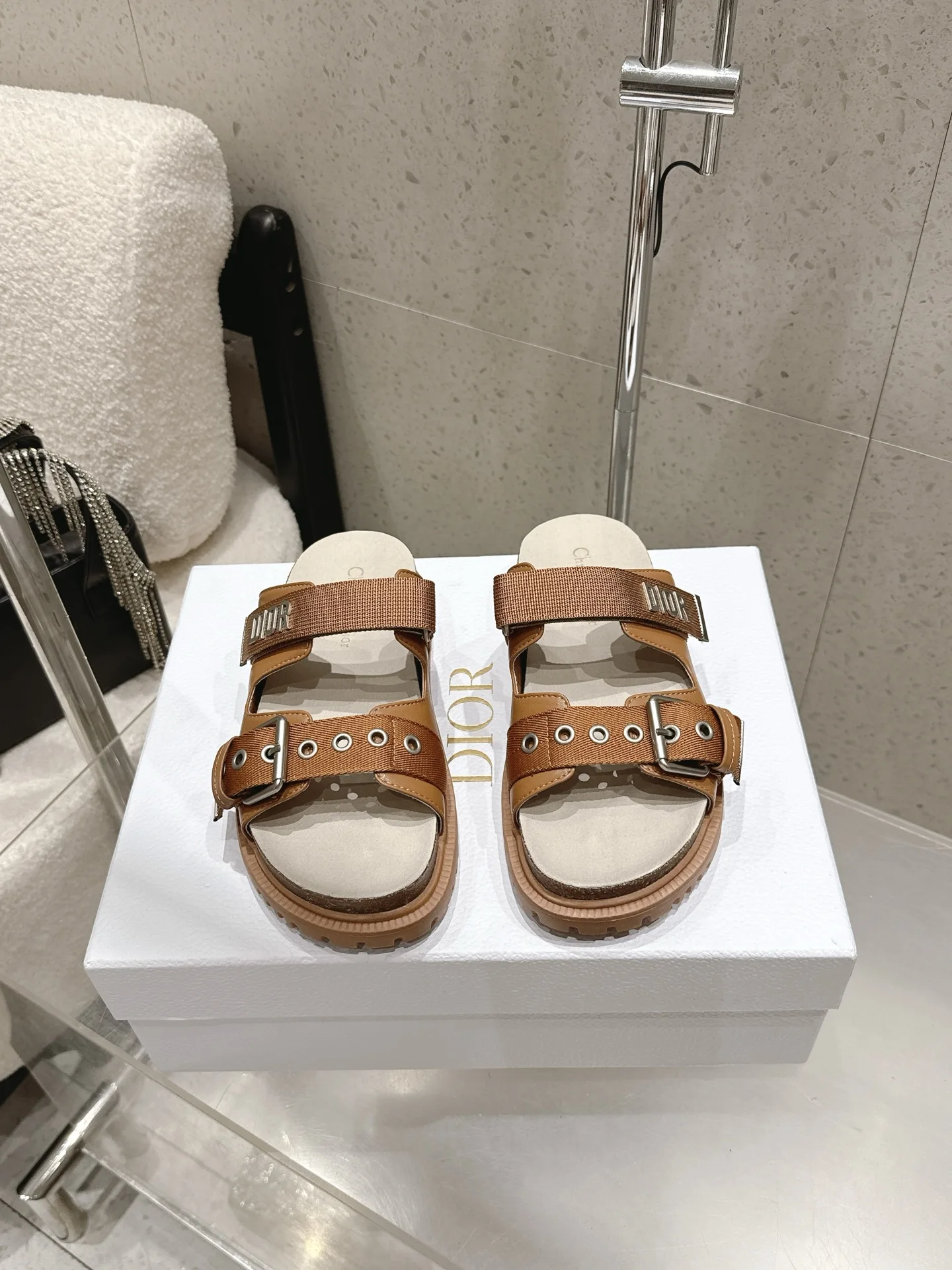 Dior Early spring new style sandals and slippers women s slippers