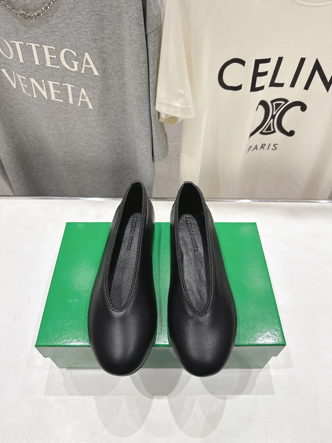 Bottega Veneta New Woven Mary Jane Flat Loafers Bottega Veneta New Woven Mary Jane Flat Loafers