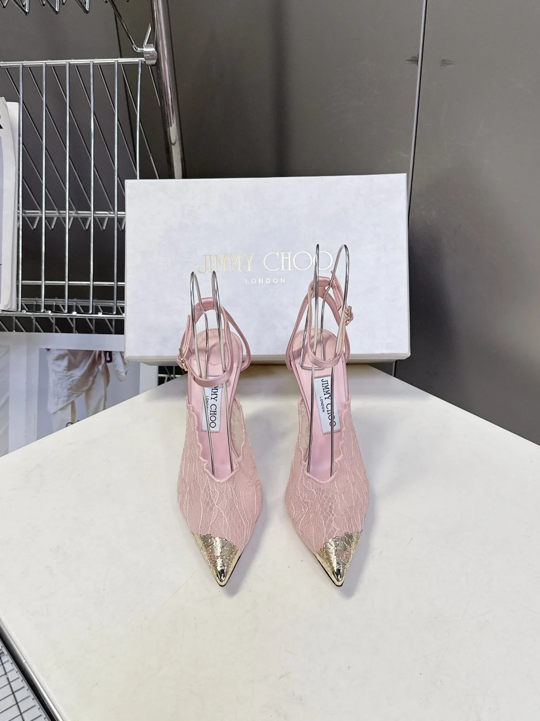 JimmyChoo Spring and summer latest lace pointed toe high heels women s high heels