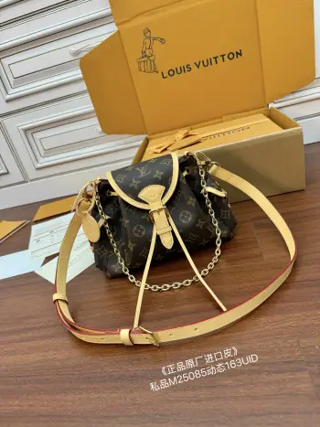 M25085 Imported Diamond Fabric Handbag Women s Crossbody Bag Replica Louis Vuitton womens bags