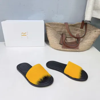 New Simple Minimalist Style Mink Fur Beach Flat Slippers Women s Slippers Replica THE ROW Womens Sandals and Slides