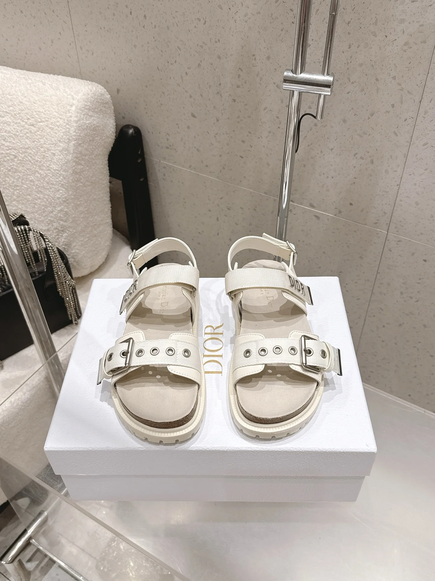 Dior Early spring new style sandals slippers women s sandals Dior Early spring new style sandals slippers women s sandals