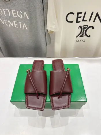 Summer New Women s Flat Slippers Women s Flat Slippers Replica Bottega Veneta Womens Loafers and Dress Shoes