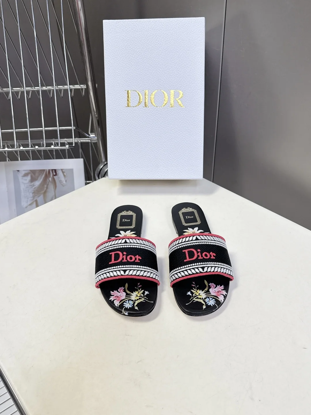 Dior Spring and summer latest embroidered chunky heel slide sandals for women.