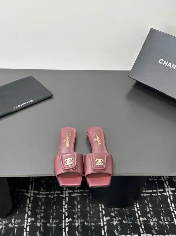 Imported cowhide sandals women s slippers Replica Chanel Womens Sandals and Slides