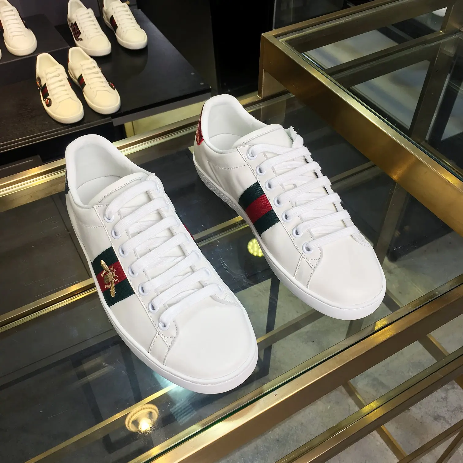 Gucci Couple s embroidered canvas white shoes