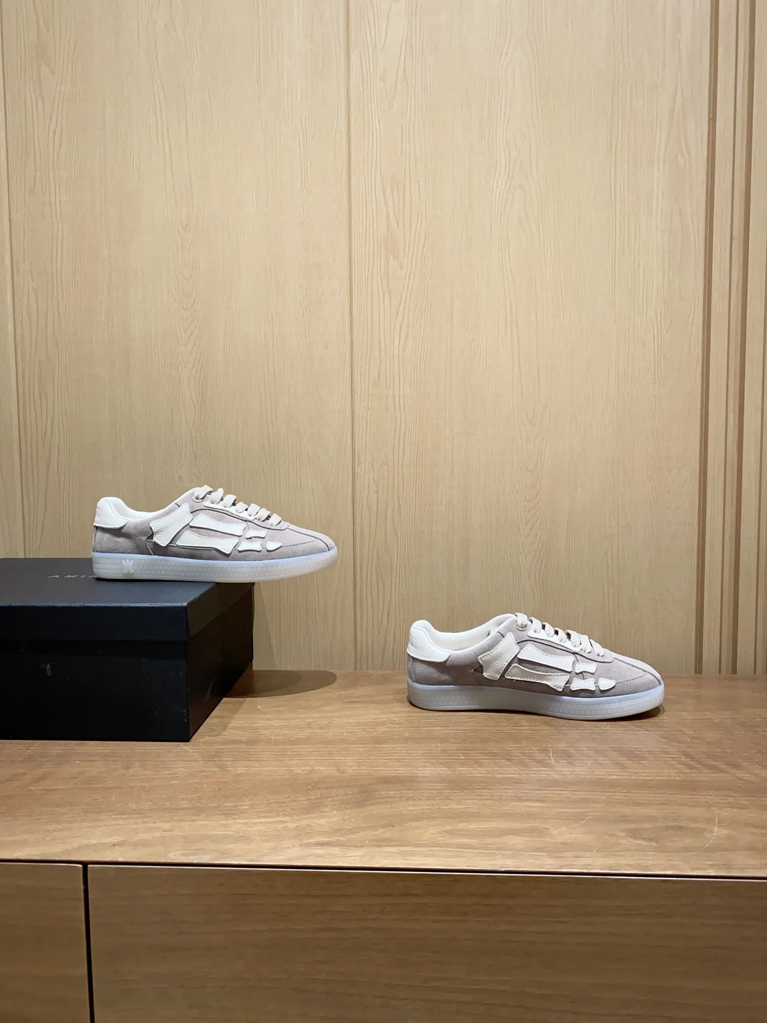 AMIRI Classic Bone Pattern Suede Sneakers Couple Casual Shoes