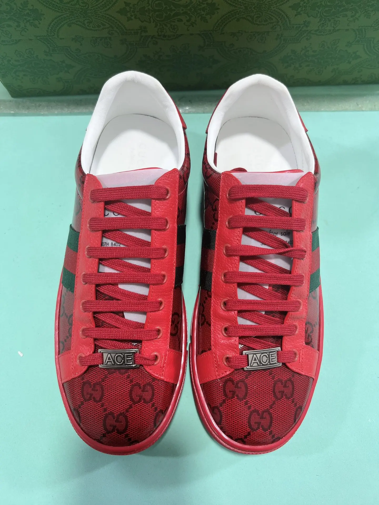 Gucci Couple s embroidered canvas white shoes