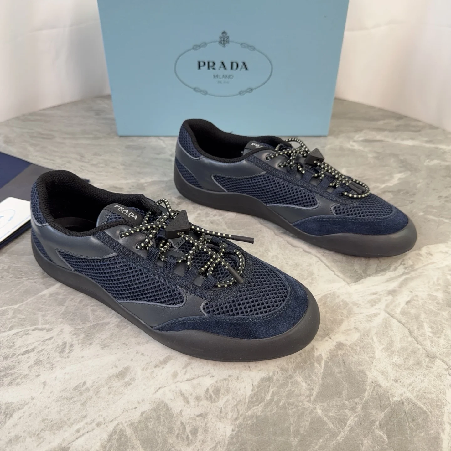 Prada Non-slip patterned outsole couple casual shoes