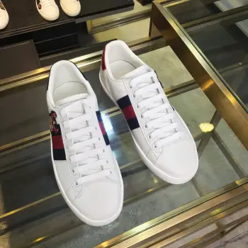 Couple s embroidered canvas white shoes Replica Gucci Mens Casual and Sneakers