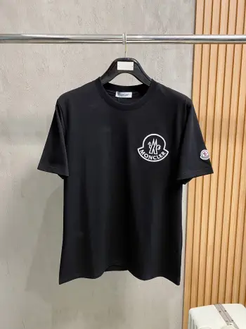 Spring and summer latest unisex casual round neck short sleeve T-shirt. Replica Moncler Tshirts and Polos