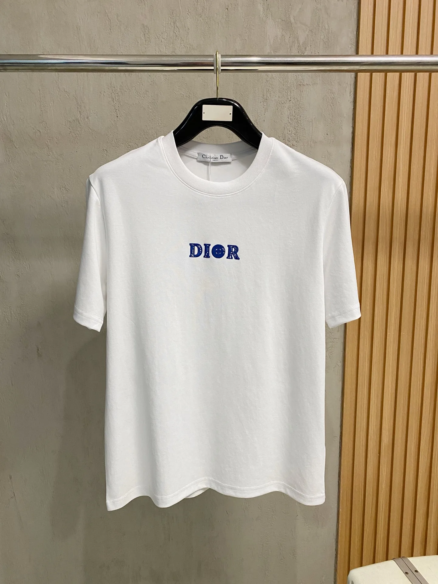 Dior Spring and summer latest short-sleeve round-neck T-shirt Dior Spring and summer latest short-sleeve round-neck T-shirt