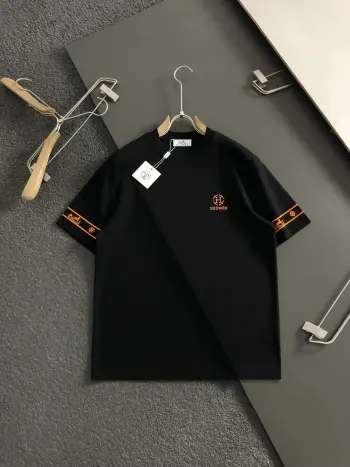 Silk Screen Velvet Printed Short Sleeve for Spring and Summer Replica Hermes Tshirts and Polos