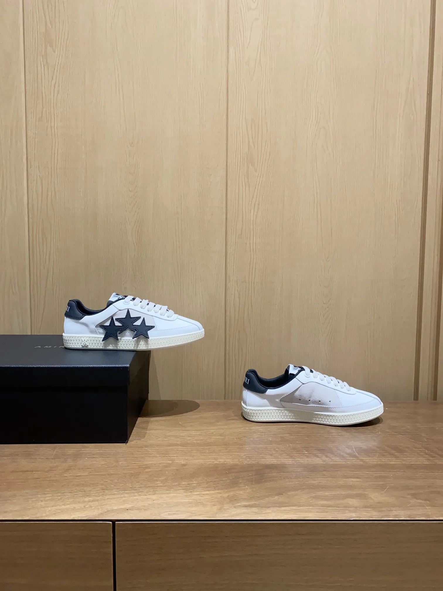 AMIRI Classic Bone Pattern Suede Sneakers Couple Casual Shoes