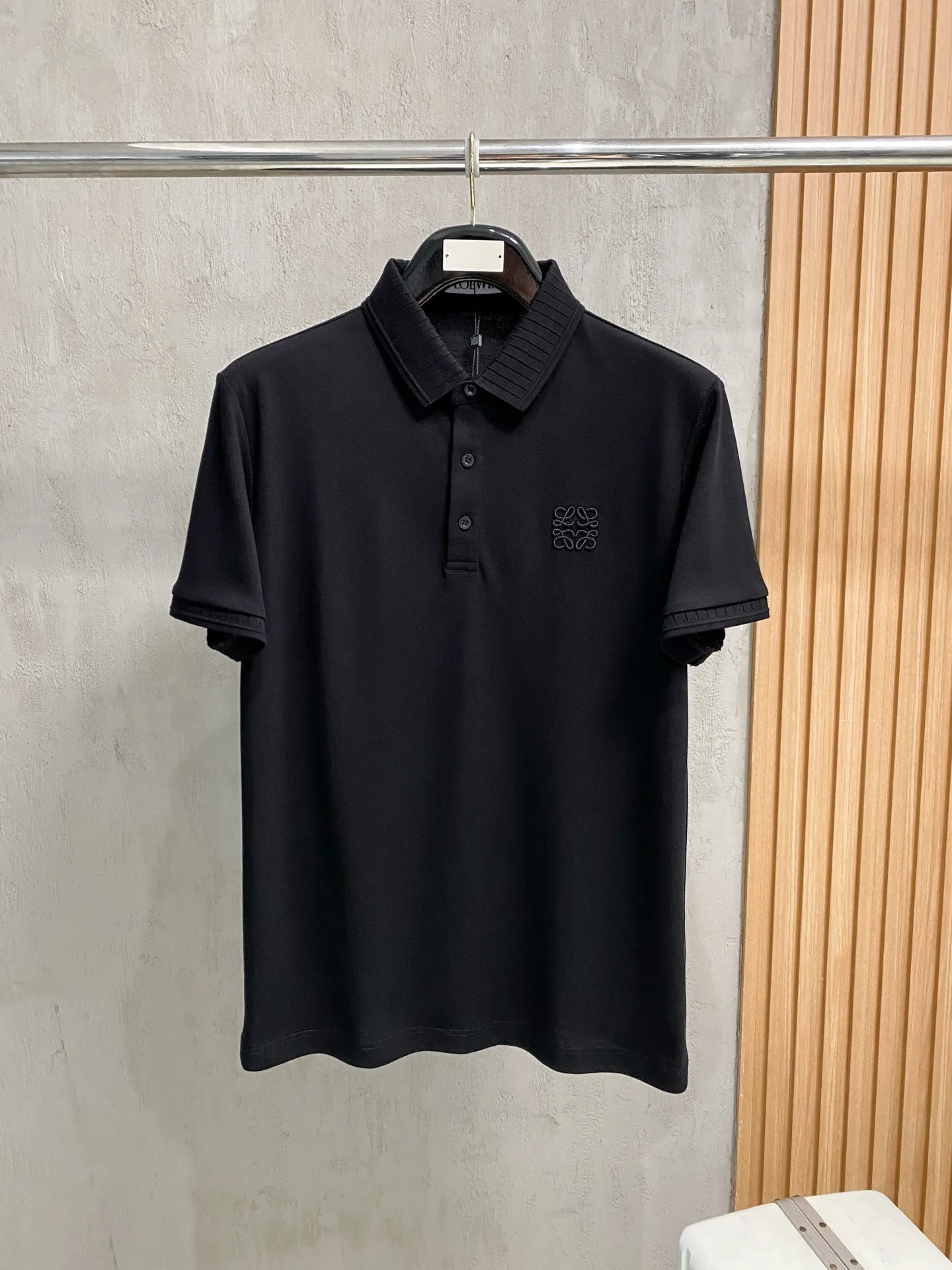 Loewe Latest men s short-sleeve polo shirt with collar