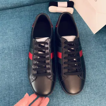 Couple s embroidered canvas white shoes Replica Gucci Mens Casual and Sneakers