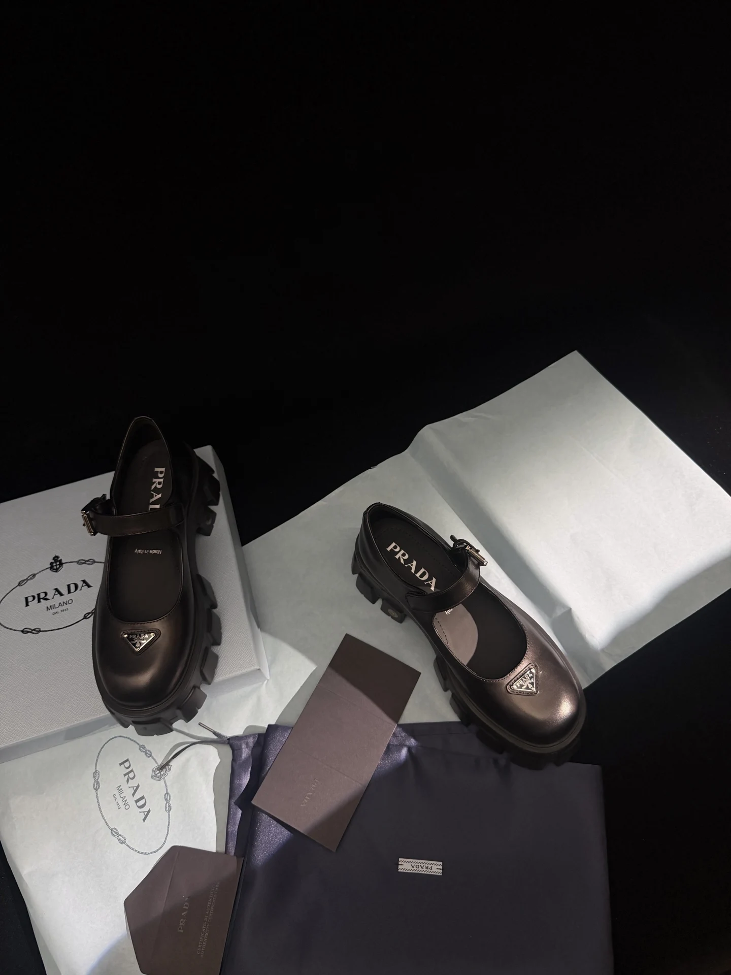 Prada Lychee Pattern Cowhide Thick-Soled Mary Jane Shoes Women s Casual Shoes Prada Lychee Pattern Cowhide Thick-Soled Mary Jane Shoes Women s Casual Shoes