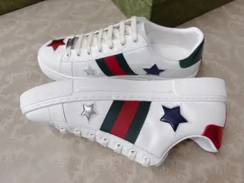 Couple s embroidered canvas white shoes Replica Gucci Mens Casual and Sneakers
