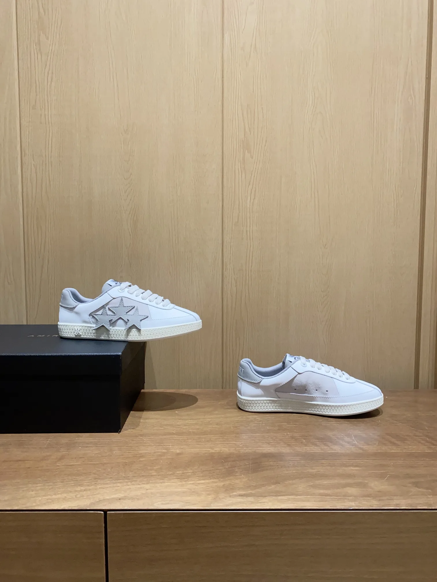 AMIRI Classic Bone Pattern Suede Sneakers Couple Casual Shoes