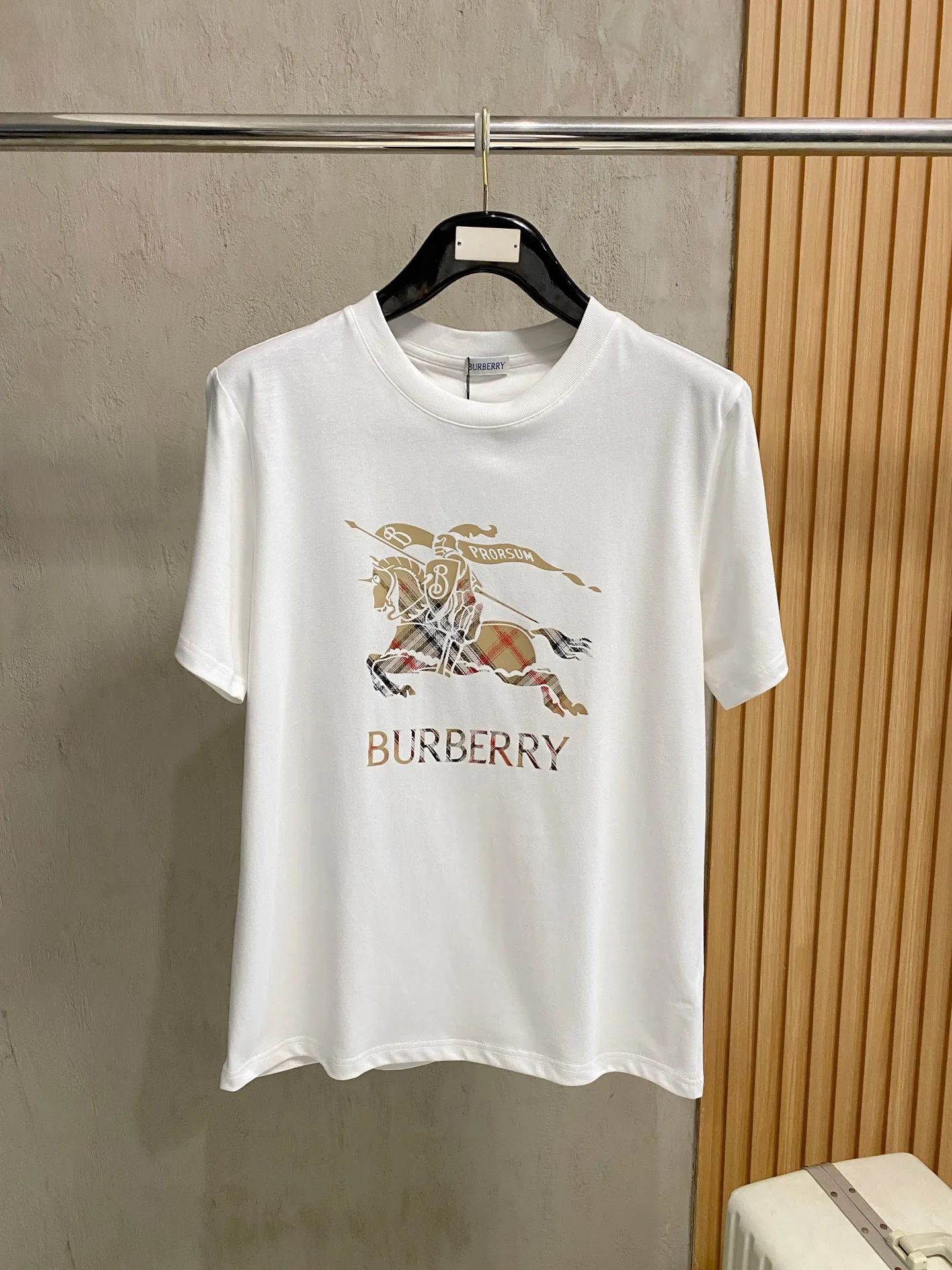 Burberry Unisex Short Sleeve T-Shirt
