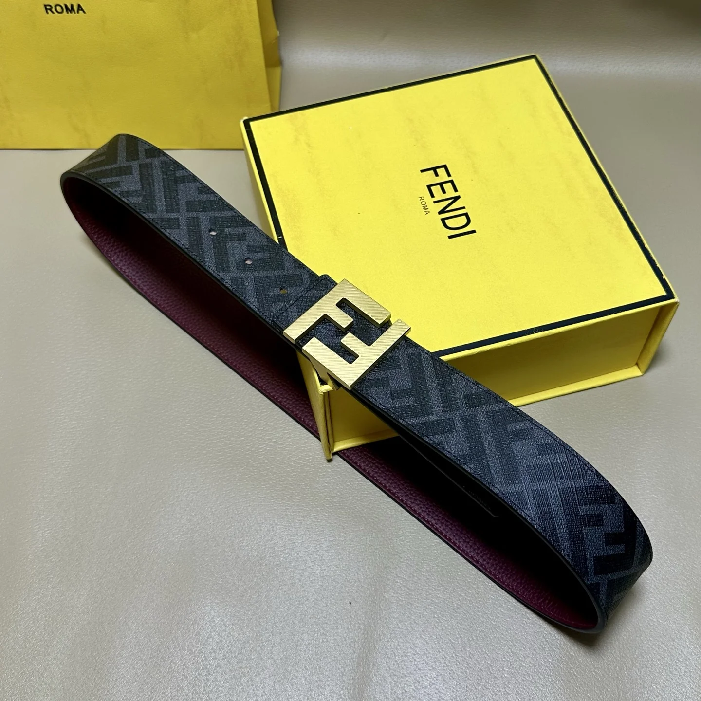 Fendi Double ring reversible belt