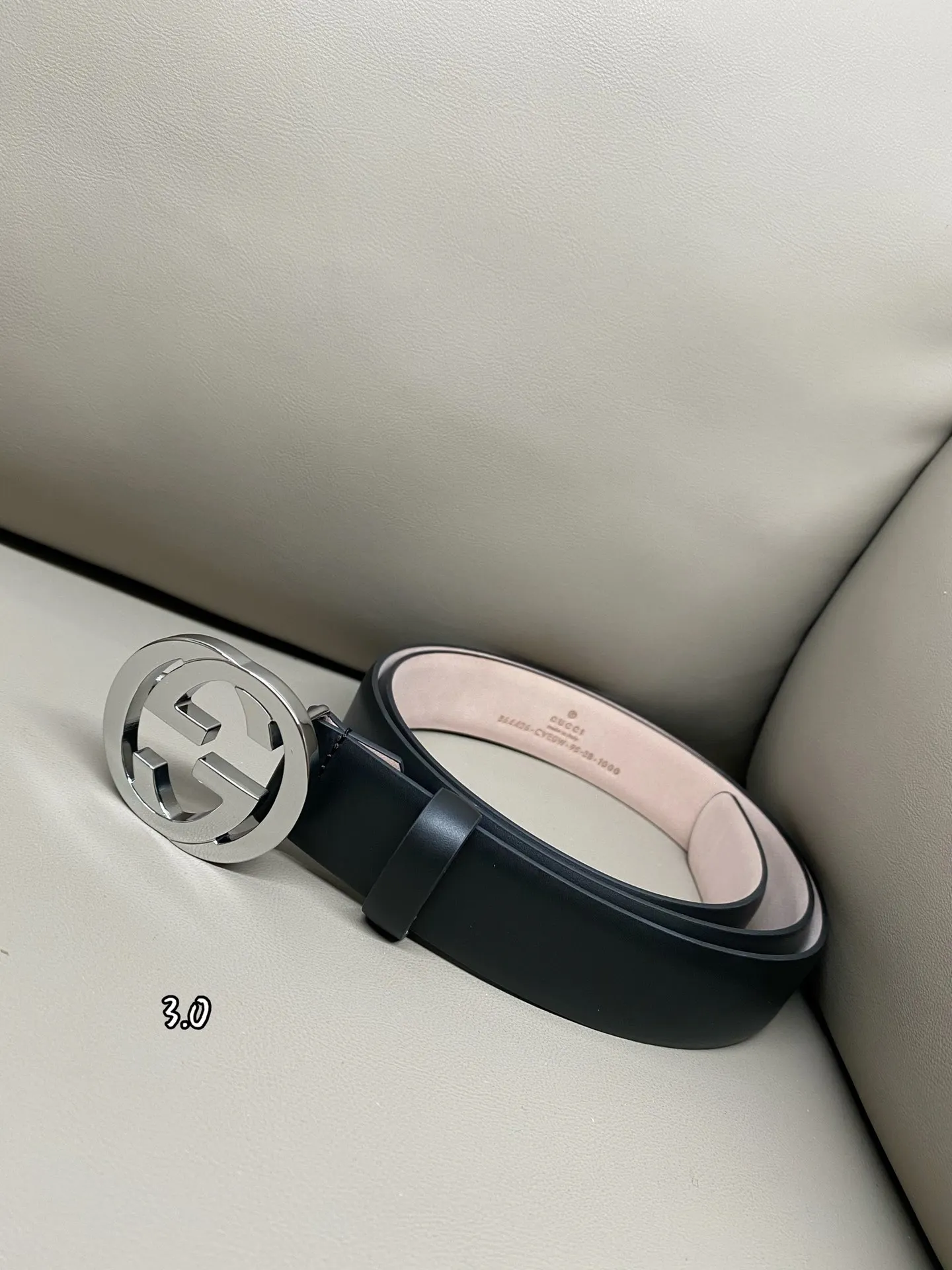 Gucci Flat Double G Buckle Belt