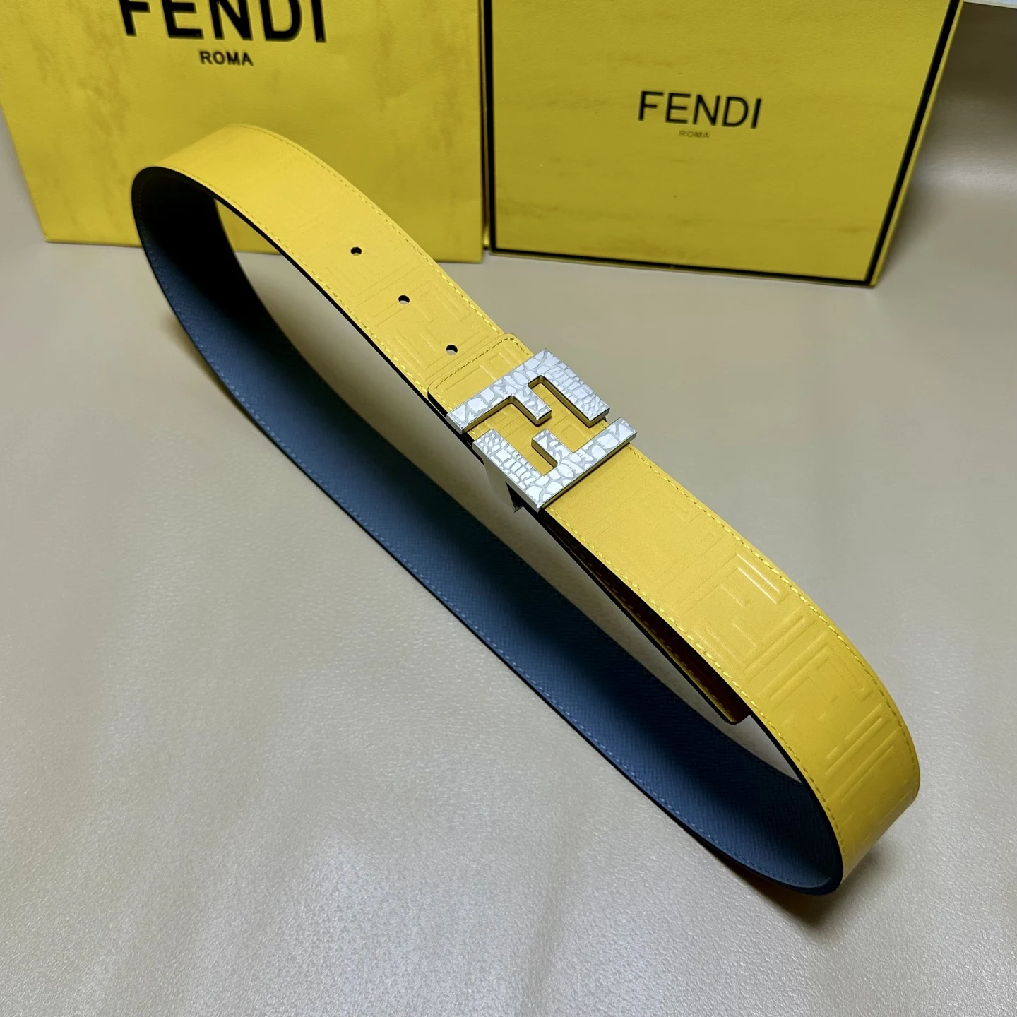 Fendi Single Ruthenium Palladium Plated Buckle Belt