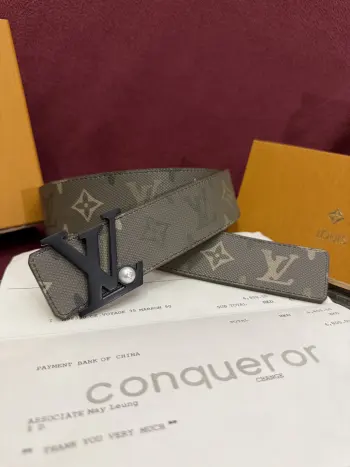 Silver buckle belt Replica Louis Vuitton Mens Belts