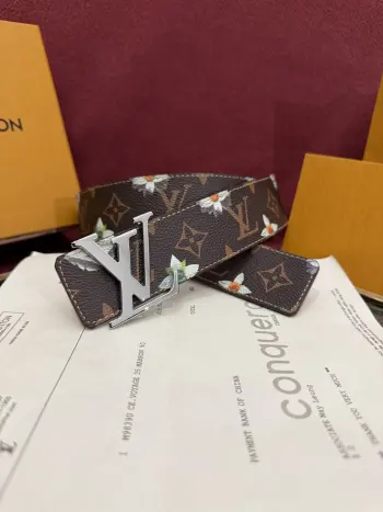 Printed Color-Contrast Floral Reversible Belt Replica Louis Vuitton Mens Belts