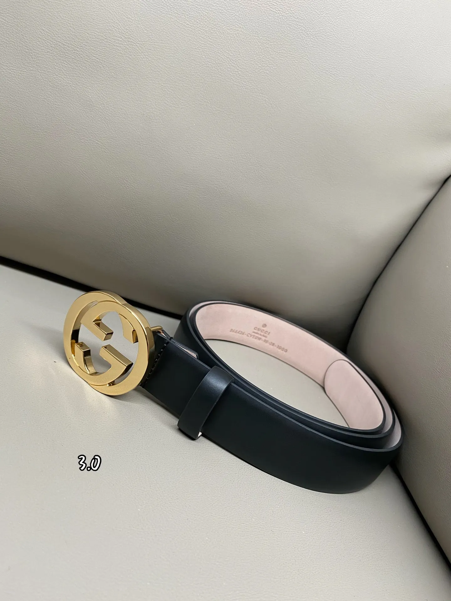 Gucci Flat Double G Buckle Belt