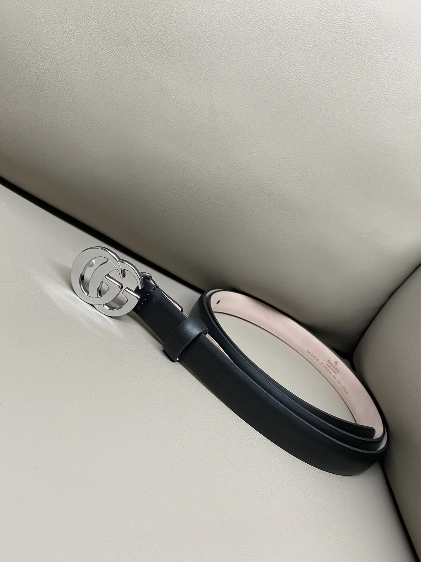 Gucci Flat Double G Buckle Belt