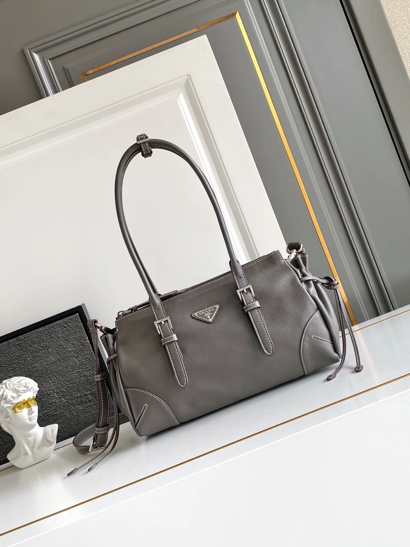 Prada 1BG628 Vintage Texture Leather Bag Women s Crossbody Bag