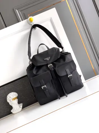 2VH110 Nylon Backpack Backpack Replica Prada backpacks