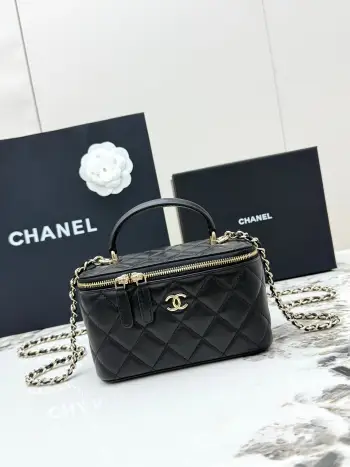 AP2199 Chain Makeup Bag Women s Crossbody Bag Replica Chanel womens bags