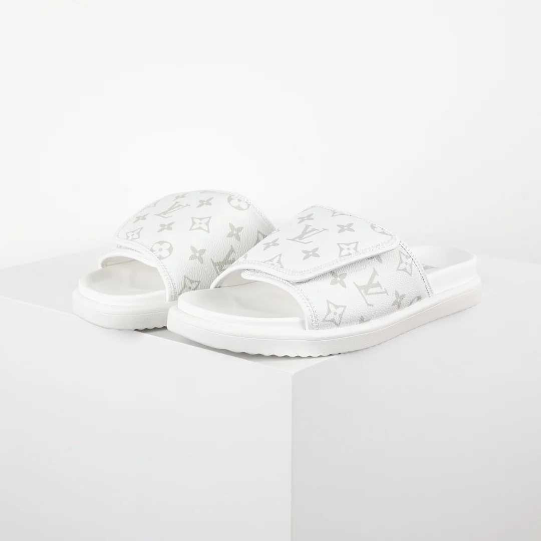 Louis Vuitton Men s Velcro Slide Sandals