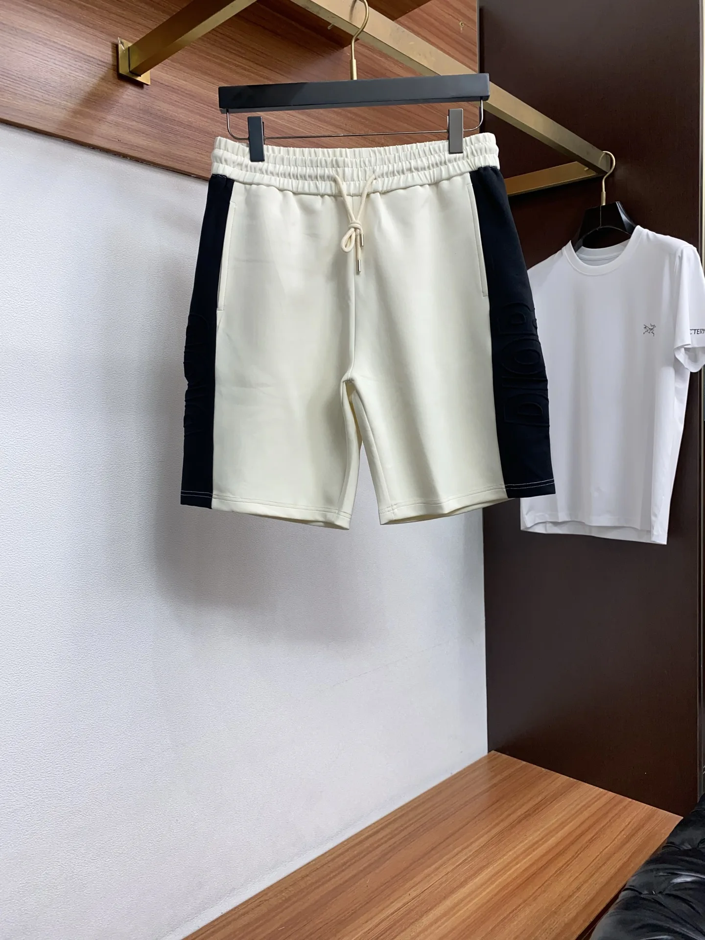 Dior Spring and summer new casual shorts