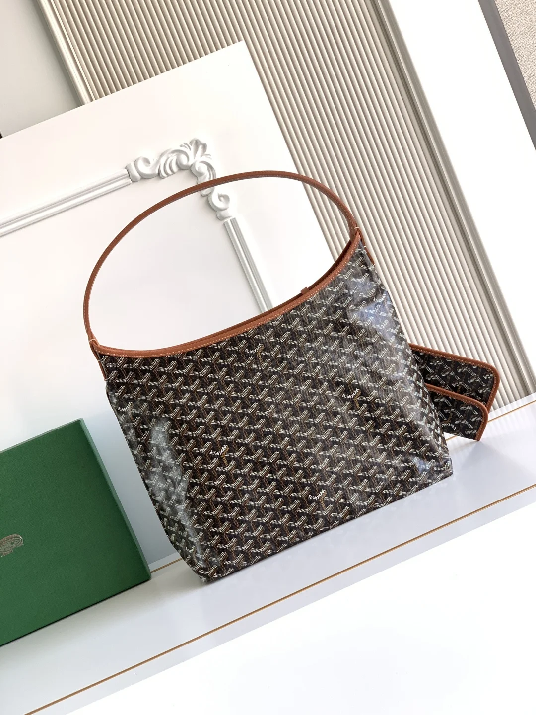 Goyard S5502 One-Handed Wrist Wanderer Bag Underarm Bag Women s Shoulder Bag