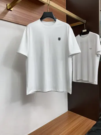 100% Cotton Loose Fit Round Neck Men s Short Sleeve T-Shirt Replica Celine Tshirts and Polos